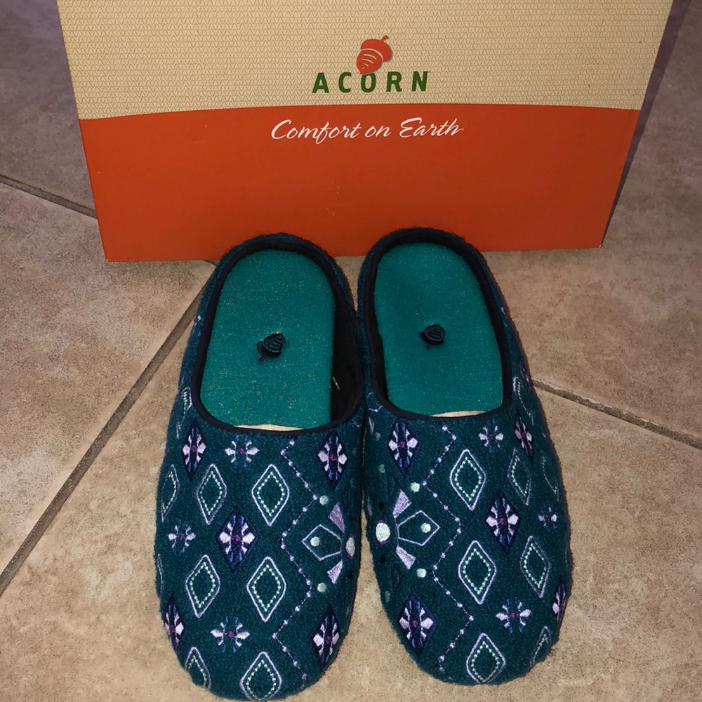 Acorn comfort inn earth women’s Henna Scuff Juniper Slipper